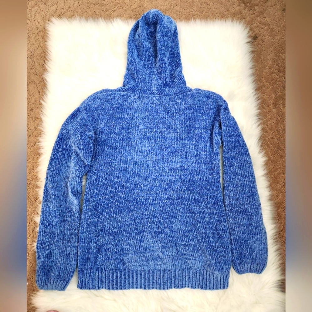 SO sweater size 10/12